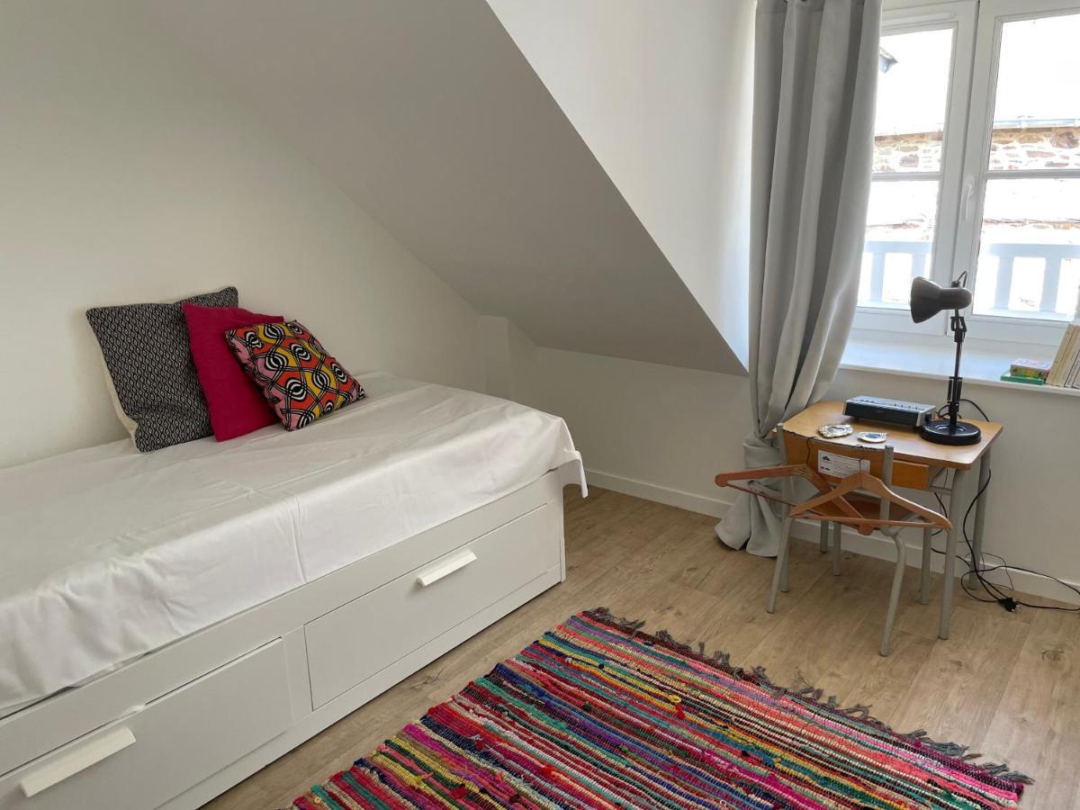 L'Arriere Cour Apartment Cancale Exterior photo